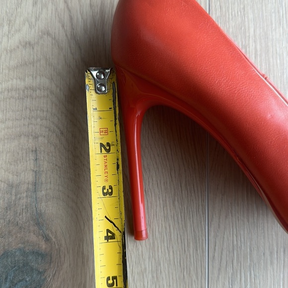ZARA Basic Orange Heels - Picture 10 of 10
